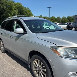 2014 Nissan PATHFINDER SV — миниатюра 13