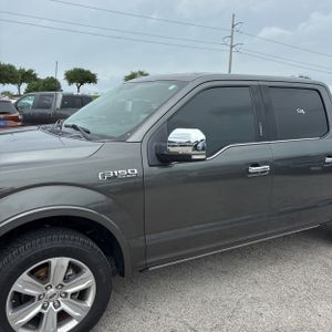 FORD F-150 PLATINUM - 2