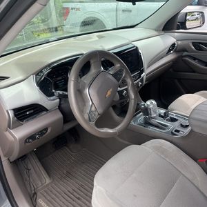 صورة مصغرة 33 لـ 2018 Chevrolet TRAVERSE LT CLOTH