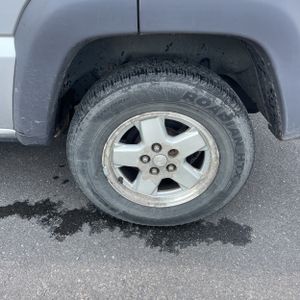 2003 JEEP LIBERTY SPORT — миниатюра 18