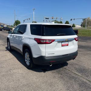 CHEVROLET TRAVERSE LS - 5
