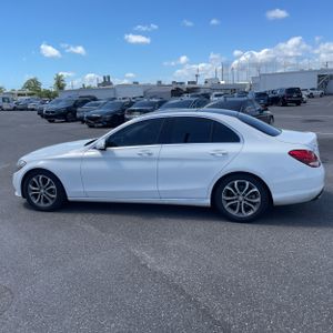 MERCEDES-BENZ C-CLASS - 3