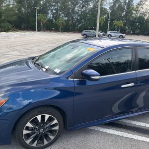 2019 Nissan SENTRA SR — фото 2