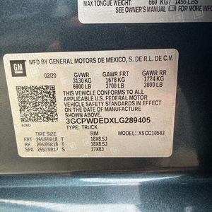 صورة 54 لـ 2020 Chevrolet SILVERADO 1500 RST