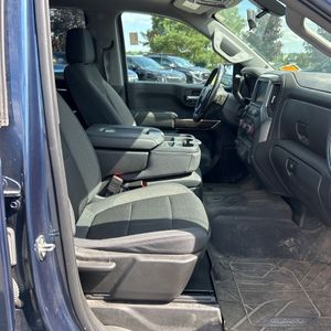 صورة 33 لـ 2019 Chevrolet SILVERADO 1500 RST