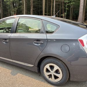 صورة 6 لـ 2012 Toyota PRIUS THREE