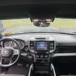 2019 RAM 1500 BIG HORN — миниатюра 40