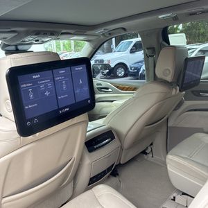 2021 Cadillac ESCALADE ESV PREMIUM LUXURY PLATINUM — фото 38