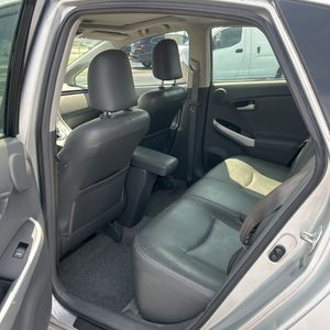 2011 Toyota PRIUS FOUR — миниатюра 33