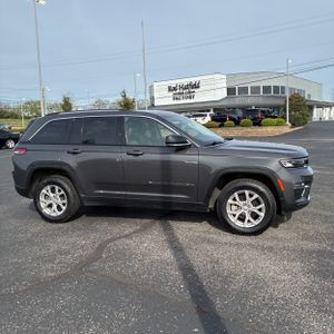 JEEP GRAND CHEROKEE LIMITED - 10