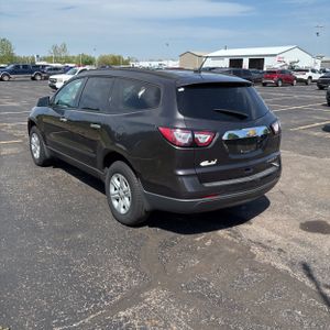 CHEVROLET TRAVERSE LS - 5