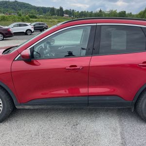 FORD ESCAPE SEL - 4