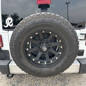صورة مصغرة 41 لـ 2015 JEEP WRANGLER UNLIMITED SAHARA