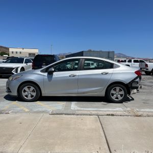 CHEVROLET CRUZE LS MANUAL - 3