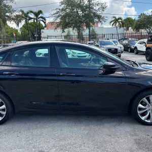 صورة مصغرة 11 لـ 2015 Chrysler 200 S