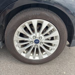 صورة مصغرة 18 لـ 2017 FORD C-MAX HYBRID SE