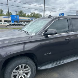 CHEVROLET TAHOE - 2