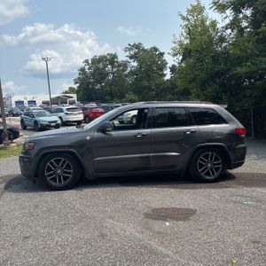 2017 JEEP GRAND CHEROKEE TRAILHAWK photo 3