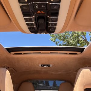 2012 Porsche PANAMERA TURBO S 缩略图 36