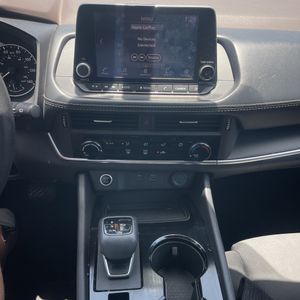2023 Nissan ROGUE S — миниатюра 36