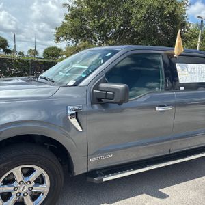 صورة 2 لـ 2024 FORD F-150 XLT