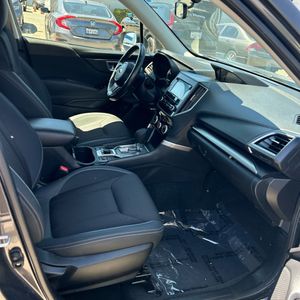 صورة 30 لـ 2023 Subaru FORESTER PREMIUM