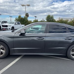 HYUNDAI SONATA SE - 4