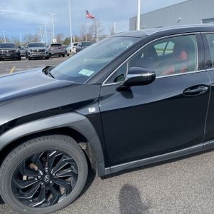 LEXUS UX 250H F SPORT - 2