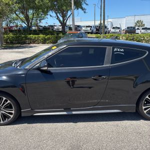 HYUNDAI VELOSTER TURBO - 4