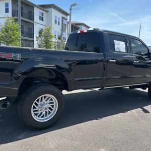 FORD F-350 SUPER DUTY PLATINUM - 9