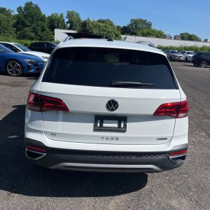 صورة 7 لـ 2024 Volkswagen TAOS SE 4MOTION