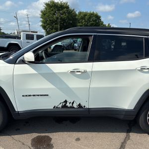2018 JEEP COMPASS LATITUDE — фото 4