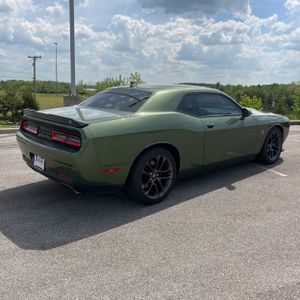 DODGE CHALLENGER - 8