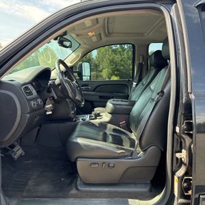 صورة مصغرة 31 لـ 2013 Chevrolet SILVERADO 2500HD LTZ