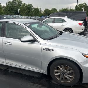 2020 KIA OPTIMA LX 缩略图 13