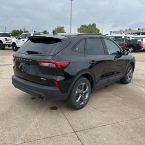 FORD ESCAPE ST-LINE - 8
