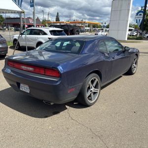 DODGE CHALLENGER SXT - 8