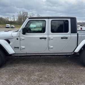 JEEP GLADIATOR SPORT S - 4