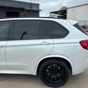 BMW X5 M BASE - 6
