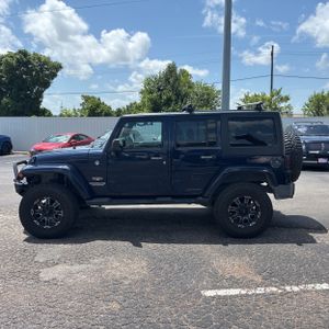 2013 JEEP WRANGLER UNLIMITED SAHARA — фото 3