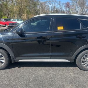 HYUNDAI TUCSON SEL - 4