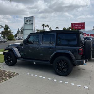 JEEP WRANGLER 4XE UNLIMITED SAHARA 4X4 - 3