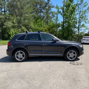 AUDI Q5 2.0T PREMIUM - 10