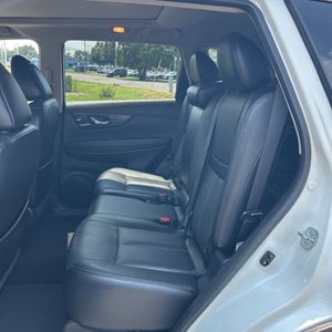 2017 Nissan ROGUE SL — миниатюра 34