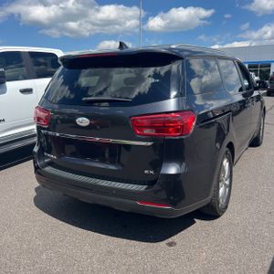 KIA SEDONA EX - 7