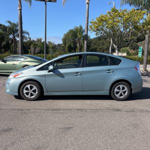 TOYOTA PRIUS - 3