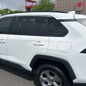 TOYOTA RAV4 - 6