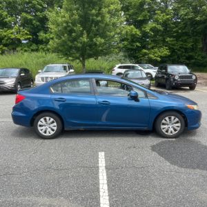 2012 Honda CIVIC LX — фото 10