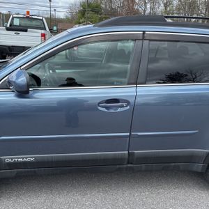 SUBARU OUTBACK PREMIUM - 4