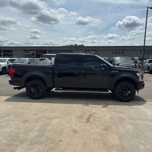 FORD F-150 LARIAT - 10